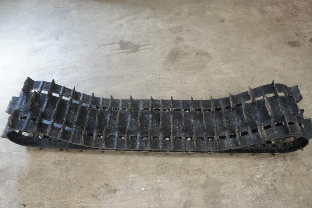 Ski-doo Summit 800 -13  Drivmatta 163” 64mm kammar