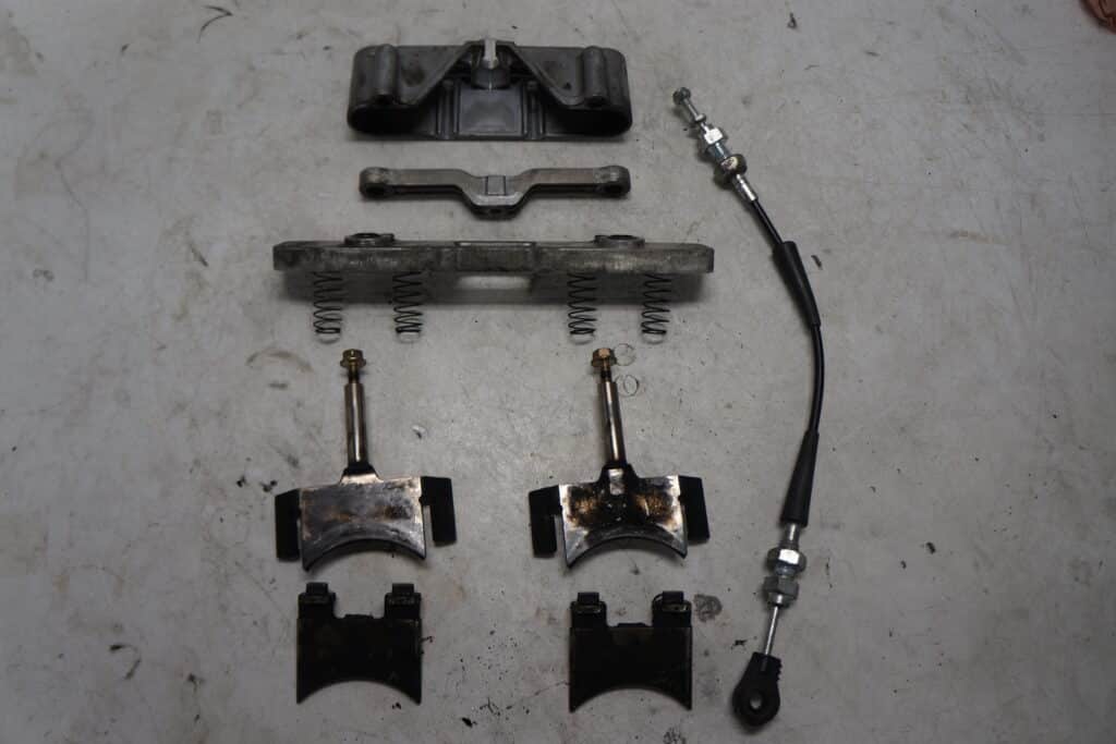 Polaris sks 800 -16  Avgasportar