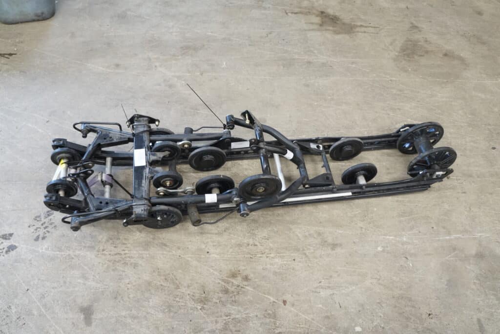 Lynx Boondocker RE 3700 850 -19  Boggie 146”