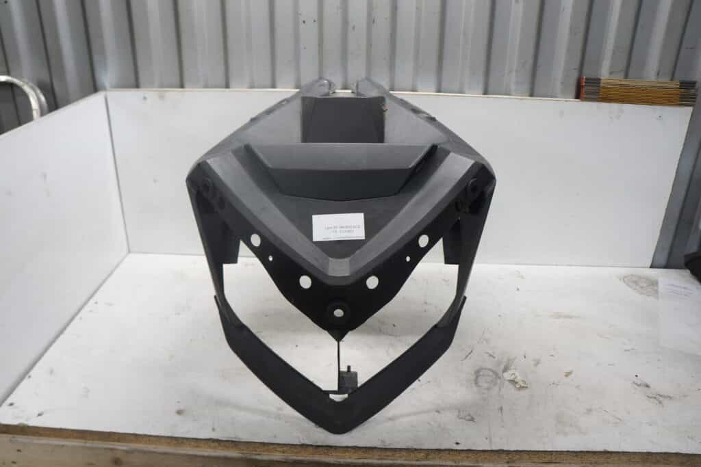 Lynx Yeti 600 ACE -15  Plast runt instrumenteringen