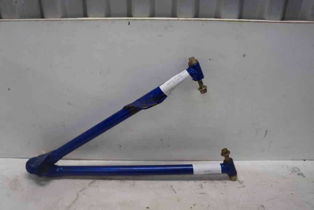 Yamaha Viper xtx -15  A-arm, nedre, höger