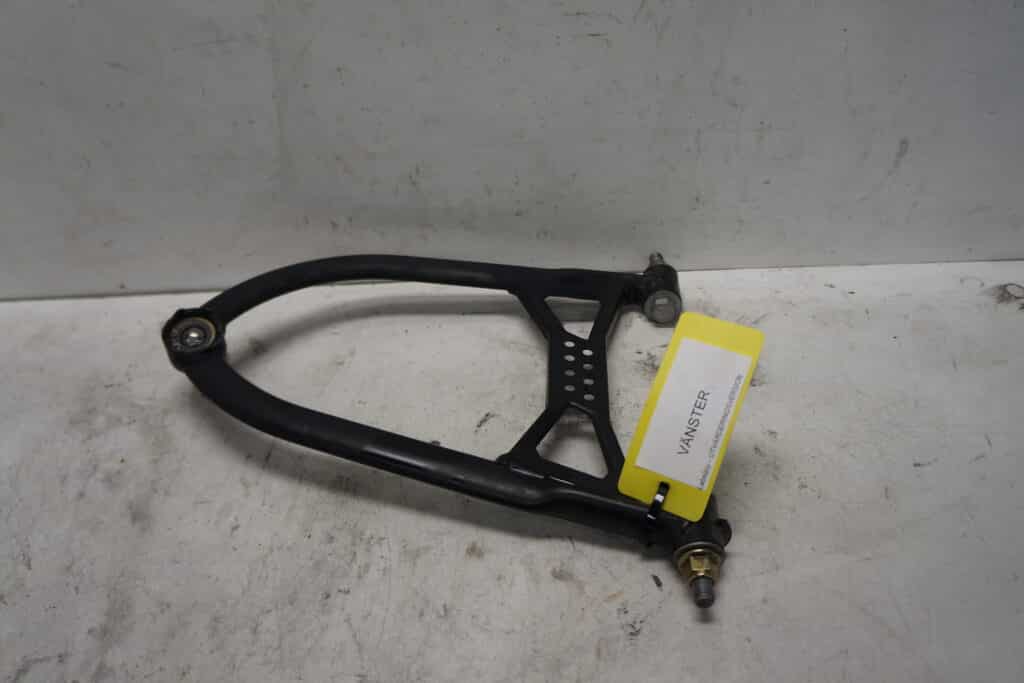 Lynx Boondocker DS 850 3900 -18  A-arm, övre, vänster