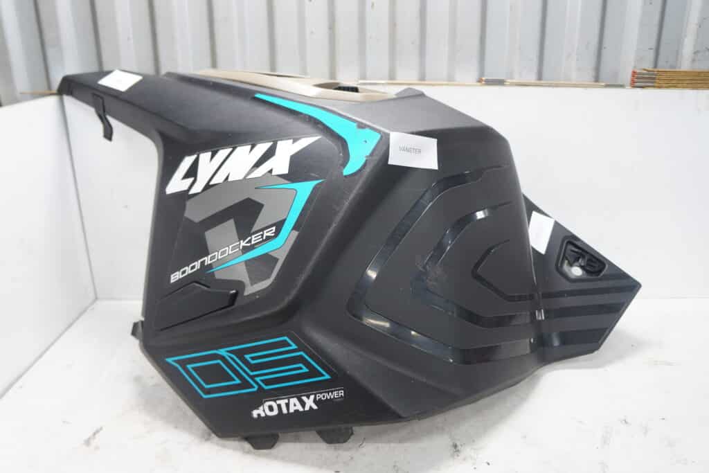 Lynx Boondocker DS 850 3900 -18  Sidokåpa, vänster
