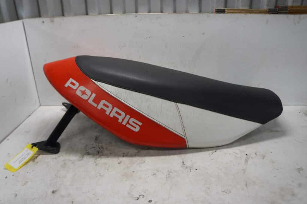 Polaris RMK Assault 800 -12  Dyna