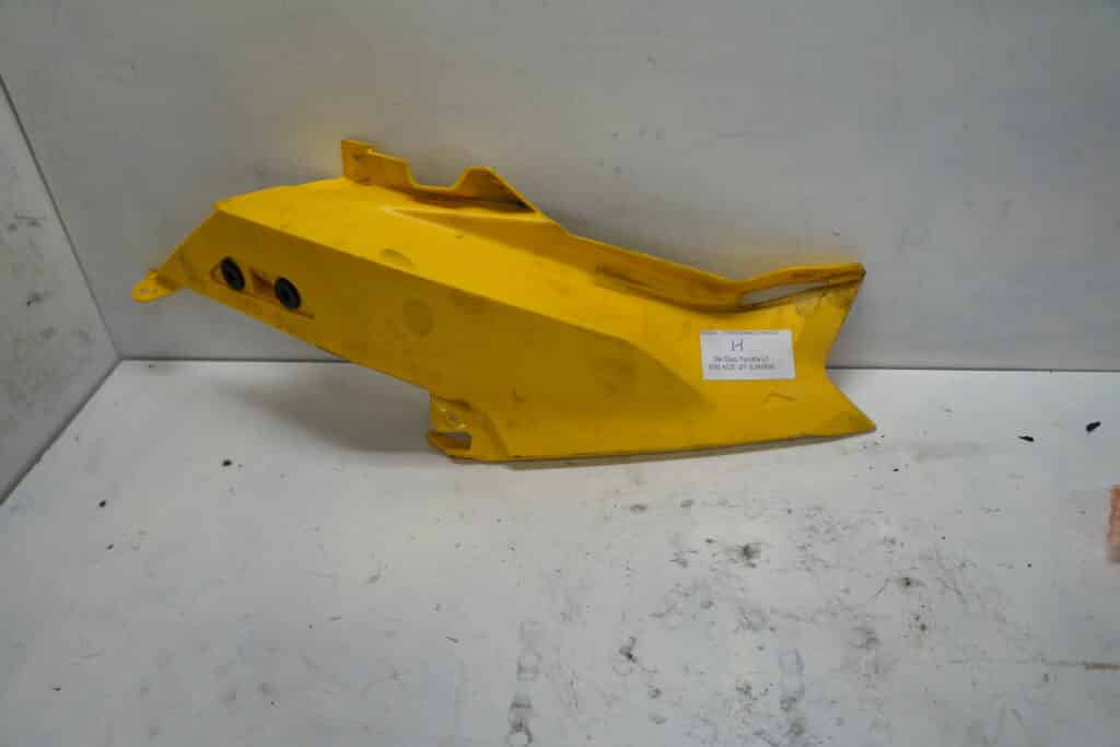 Ski-doo Tundra LT 600 ACE -21  Huvsida Höger bakre